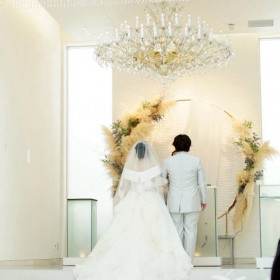 チャペルで聖歌隊の歌声に包まれながら、挙式を上げました。