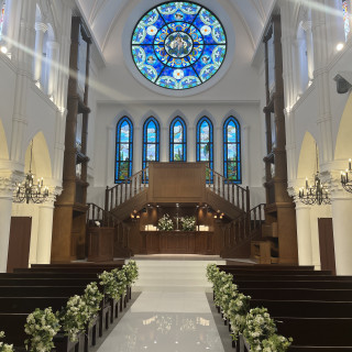 チャペルの写真全天候型なので常にこの見え方です