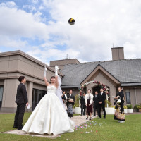 ブーケトスはハイパーボールで行いました！