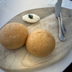 パンがとてもふわふわ。手作りバターもとても美味しい。|789910さんのensoleille（アンソレイユ）の写真(2631312)