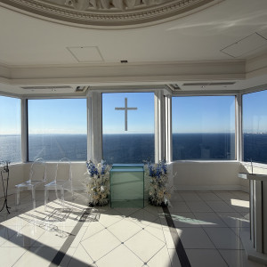 スカイチャペルは写真で見るより実際の方がもっと綺麗でした。|789988さんのウエディングヒル東京ベイ幕張の写真(2631766)