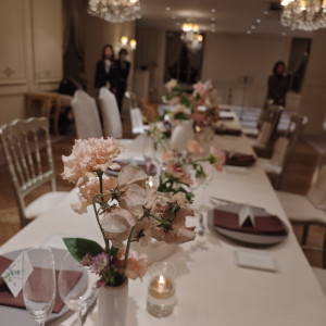 披露宴テーブルコーディネート|790028さんのラ・バンク・ド・ロア(横浜市指定有形文化財）の写真(2631828)