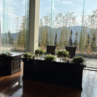 外が見えて開放的！