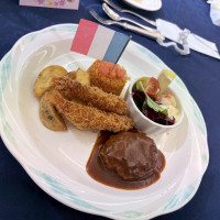 お子様メニューもとても美味しそうでした