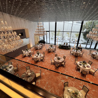 噴水の演出がある