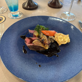 メインのお肉料理