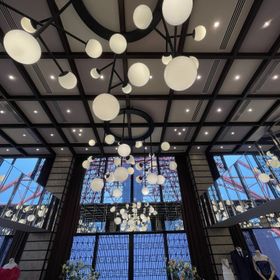 東京タワーが見える披露宴会場の写真です。