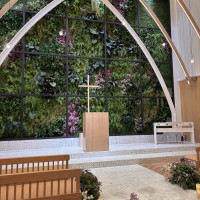 一面の緑が印象的です。十字架は外せるそうです