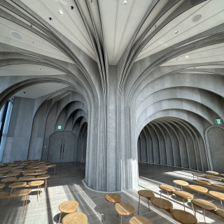 窓ガラス側からの内装