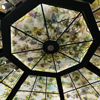 チャペルで最も特徴的だといえる天井でした。