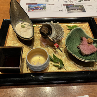 お箸での和食です。
