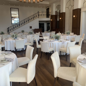 階段もあります|791387さんのアーククラブ迎賓館（広島）/テイクアンドギヴ・ニーズウェディングの写真(2637378)