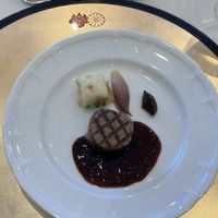 純和風のコート料理でソースが味噌ベースになっています