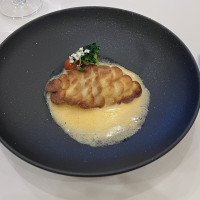 メインの魚料理を頂き大変美味しく頂きました