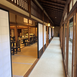 桃林荘の縁側がありお庭も緑で開放的で素敵です|791491さんのFOREST TERRACE 明治神宮・桃林荘の写真(2640181)