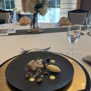 1番広い披露宴会場にて試食、全面ガラスでプロジェクター完備|791491さんのFOREST TERRACE 明治神宮・桃林荘の写真(2640180)