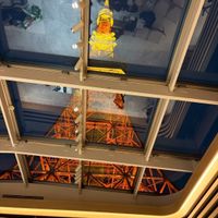 チャペルから見える天窓の東京タワー