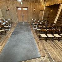 挙式会場新郎新婦目線