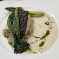 コースの魚料理です