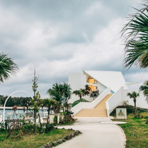 チャペルの外観|791790さんのアートグレイスオーシャンフロントガーデンチャペル沖縄の写真(2639156)