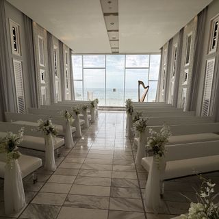 ニーズ静岡ベイ by T&G WEDDING(旧 ベイサイド迎賓館 静岡)のクチコミ チャペル・挙式会場の写真(1枚目)