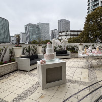 披露宴会場隣接のテラス