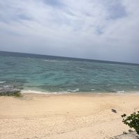 チャペルの背景にもなる海。