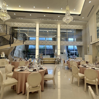 螺旋階段がある披露宴会場✨