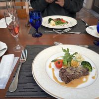 試食！このお肉が柔らかくて美味しい、、