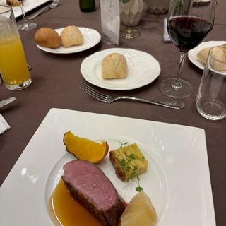 お肉料理
