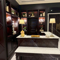 受付は新郎新婦左右に分かれていて混雑しにくいです