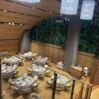 シャンデリアがあります