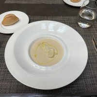 試食したカリフラワーのスープ。