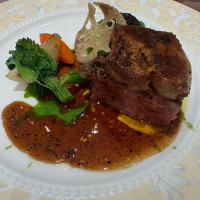 牛フィレ肉とフォアグラのロッシーニ