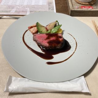 お肉が柔らかくて美味しかったです。