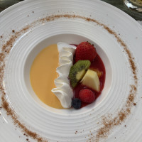 杏仁とカスタードプリンような二つの味がたのしめるデザート