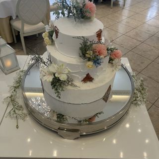 ア・ラ・モードパレ&ザ・リゾート(A LA MODE PALAIS&THE RESORT)のクチコミ 料理・ケーキの写真(1枚目)