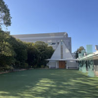 チャペル外観ななめ