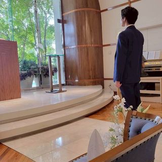 新郎入場