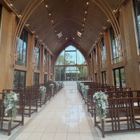 光り輝くチャペルでした。