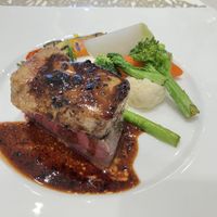 試食のお肉ワンプレート
