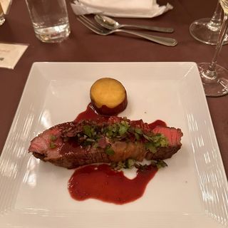1番メインのアルモニービーフです