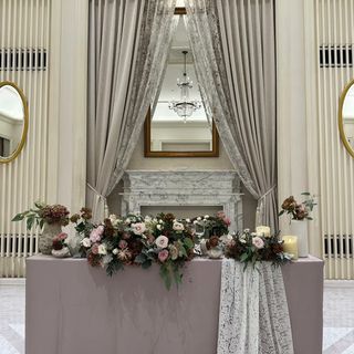 ニーズ千葉みなと by T&G WEDDING(旧 ベイサイドパーク迎賓館 千葉みなと)のクチコミ 装花・コーディネートの写真(1枚目)