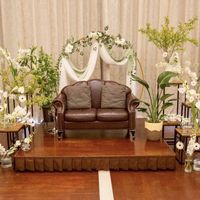 高砂には自宅から持参した植物も置きました