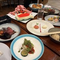 料理は式終了後に食べることができます