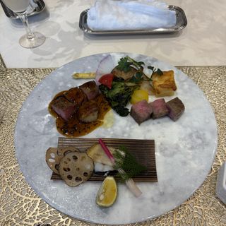 アニバーサリークラブ フラワーガーデンのクチコミ 料理・ケーキの写真(1枚目)