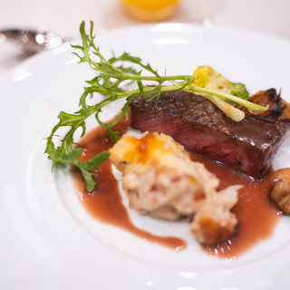 お肉料理と共に添えられた亡き母の手料理を再現しました。