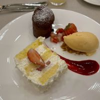 ケーキもフォンダンショコラも美味しかったです
