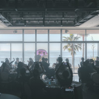 圧巻のロケーションのテラス入場