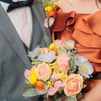 お色直し・友人に作ってもらって持ち込みした造花